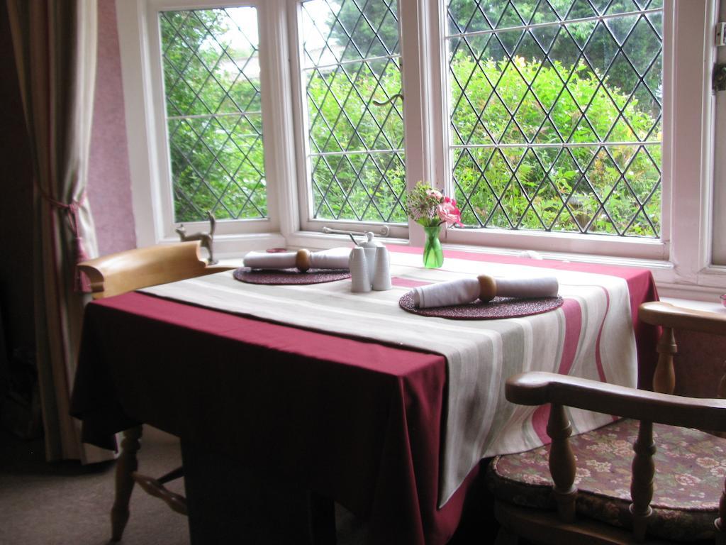 ライ The Corner House Bed & Breakfast エクステリア 写真
